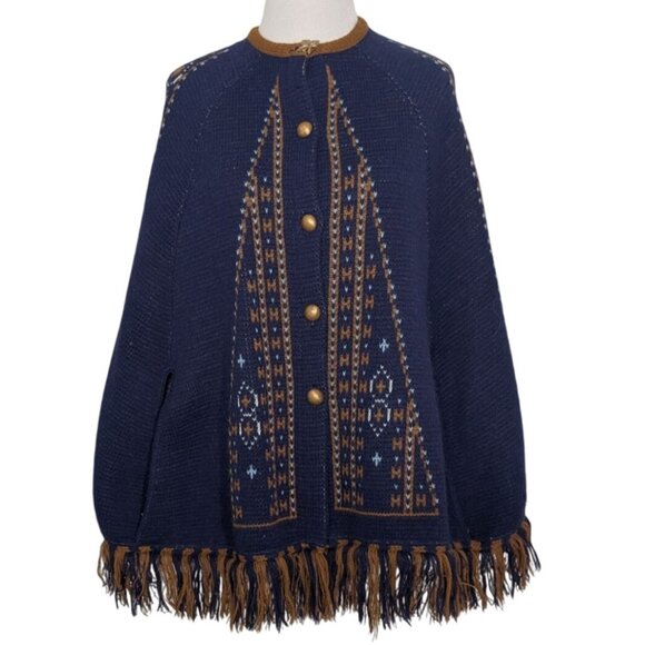 Vintage Sturbridge Cape Womens Medium Blue Fringe Gold Buttons Boho Poncho - Picture 1 of 13